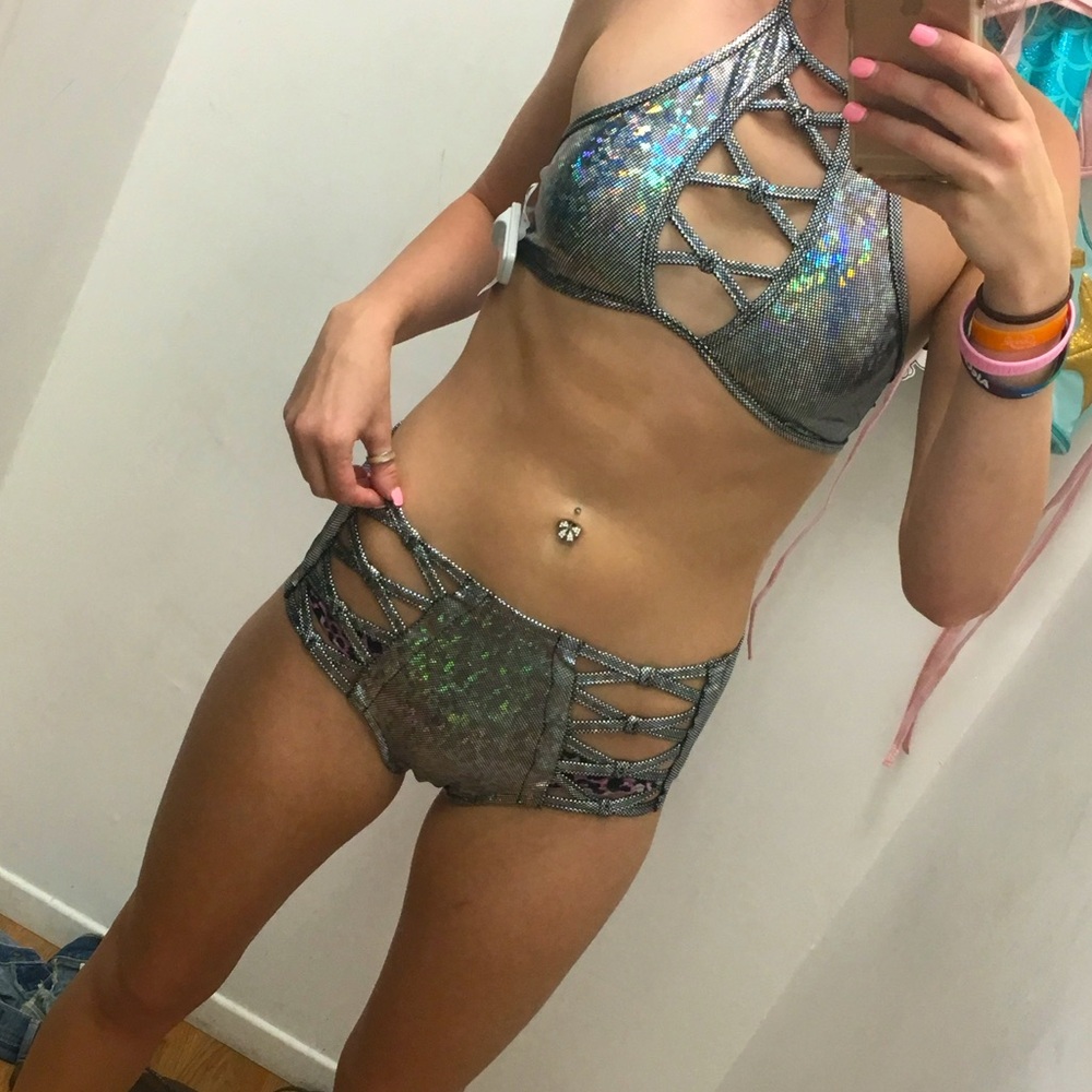iHeartRaves two piece outfit!
